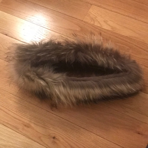 Eric Javitts Fur Headband - Picture 2 of 3